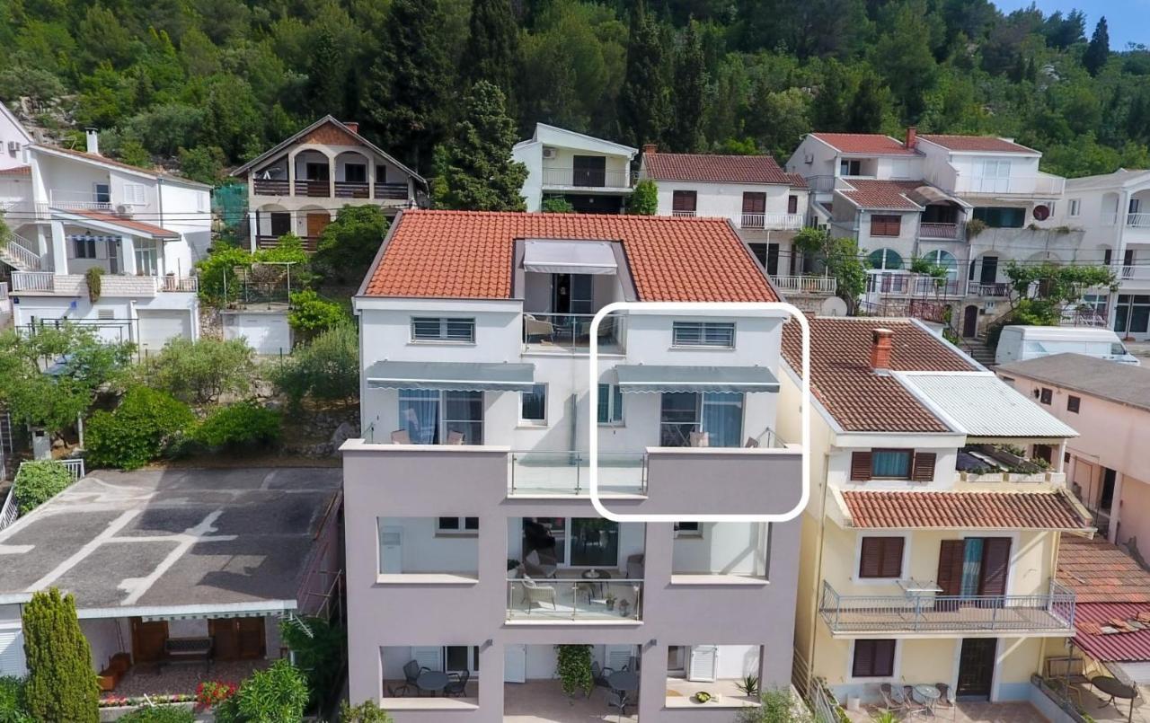 Apartment Antun - Adriatic Coast Retreat Блаце Стая снимка